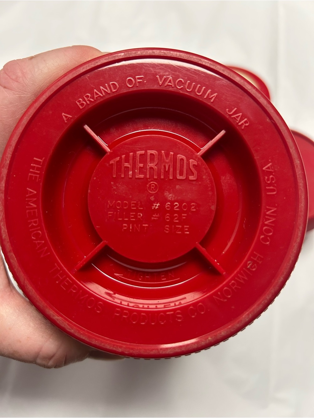 Vintage Thermos Red and Cream Insulated Food Jar - Picture 4 of 5